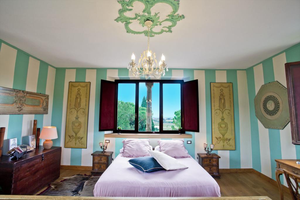 Villa Verecondi Scortecci Colle Umberto  Exterior photo