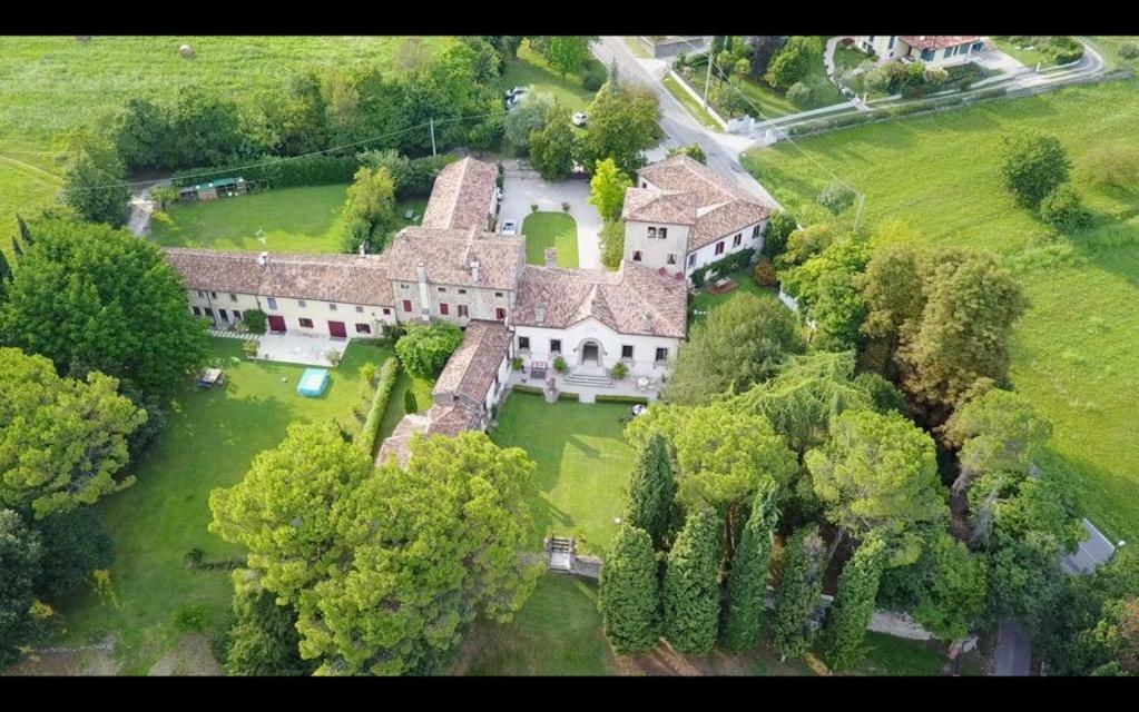 Villa Verecondi Scortecci Colle Umberto  Exterior photo